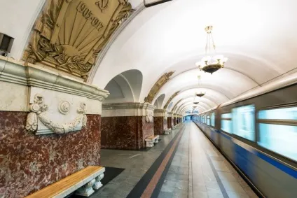 10 маловідомих фактів про московському метрополітені, які змусять спуститися в підземку (пішло всього року) 10 маловідомих фактів про московському метрополітені, які змусять спуститися в підземку
