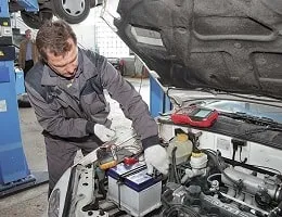 Акумулятор автомобіля не тримає заряд (тримає) Акумулятор автомобіля не тримає заряд