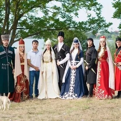 Адигейський народ культура, традиції і звичаї (традиції) Адигейський народ культура, традиції і звичаї