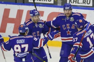 Антон гусев порівняв вікторію Романець та Євгену Феофилактова (практично) Антон гусев порівняв вікторію Романець та Євгену Феофилактова
