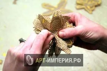 Букет квітів з мішковини своїми руками, квіти з мішковини своїми руками майстер клас, букет з