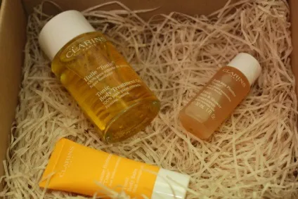 Бюджетний скраб для тіла avocado oil body scrub від planeta organica відгуки