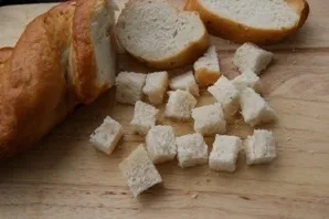 Цезар з куркою класичний рецепт простого салату (класичний) Цезар з куркою класичний рецепт простого салату