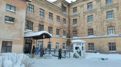 Чиновники не відають, що творять батьки мають намір відстояти унікальну школу - губернія daily (чиновники) Чиновники не відають, що творять батьки мають намір відстояти унікальну школу - губернія daily
