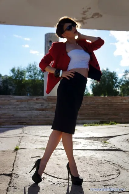 Crossfashion group - топ-бюстьє кому, коли і з чим носити (fashion) Crossfashion group - топ-бюстьє кому, коли і з чим носити