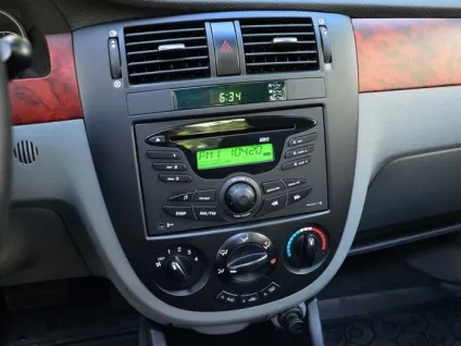 Daewoo gentra 2 - седан - ціни - характеристики