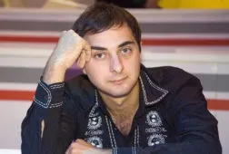 Деміс карібідіс - камеді клаб бііографія, фото, квн, інстаграм, дружина (демис) Деміс карібідіс - камеді клаб бііографія, фото, квн, інстаграм, дружина