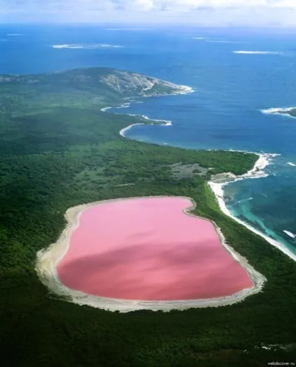 Дев'ять найдивовижніших озер світу