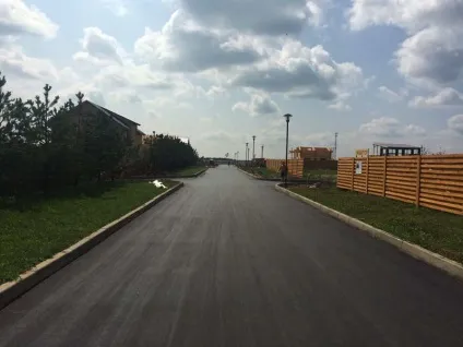 Будинок, який споживає менше, ніж виробляє (споживає) Будинок, який споживає менше, ніж виробляє