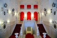 Катерининський палац - зали, їдальні, як дістатися, режим роботи і ціни (зали) Катерининський палац - зали, їдальні, як дістатися, режим роботи і ціни