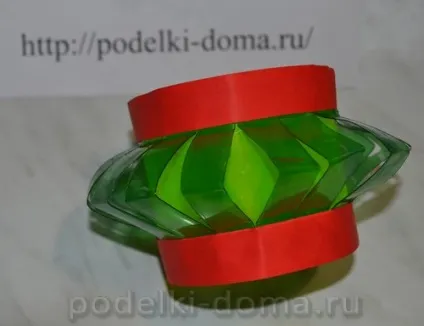 Ялинкові іграшки з пластикових пляшок, коробочка ідей і майстер-класів (з) Ялинкові іграшки з пластикових пляшок, коробочка ідей і майстер-класів