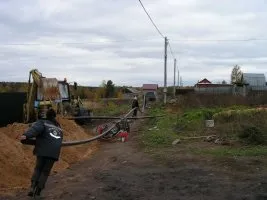 Самостійне підключення до центральної каналізації