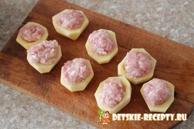 Фарширований картопля фаршем в пароварці, дитячі рецепти, страви