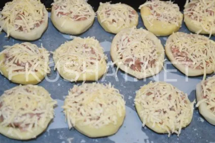 Фарширований картопля в духовці