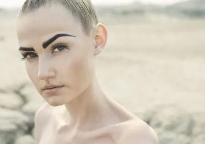 Фото до і після татуажу брів