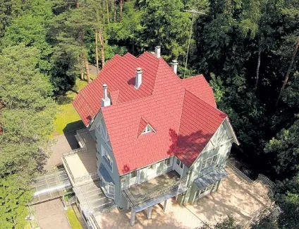 Де живе Філіп Кіркоров, заміський будинок пилипа Кіркорова в Мякінінской заплаві