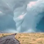 Гравітаціяброуновское рух молекул (чому не падають хмари) Гравітаціяброуновское рух молекул