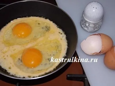 Готуємо яєчню з сиром, рецепт з фото (готуємо) Готуємо яєчню з сиром, рецепт з фото
