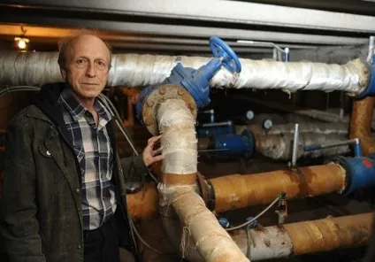 Історія про те, як простий інженер вивів на чисту воду грабіжників з їх мільйонної аферою! Жіночі (просто) Історія про те, як простий інженер вивів на чисту воду грабіжників з їх мільйонної аферою! жіночі