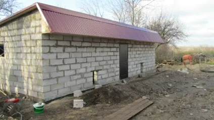 Сарай з піноблоків і все про це (піноблоків) Сарай з піноблоків і все про це