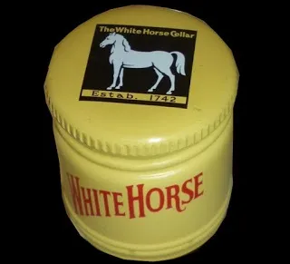 Як відрізнити підробку віскі white horse (білий кінь) від оригіналу (white) Як відрізнити підробку віскі white horse (білий кінь) від оригіналу