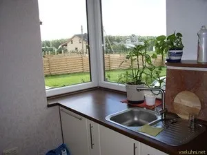 Як правильно обставити маленьку кухню - корисні поради