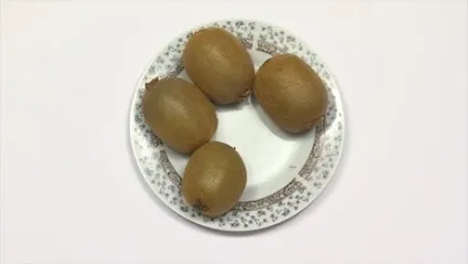 Як порізати ківі (порізати) Як порізати ківі