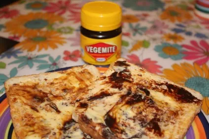 Як правильно їсти vegemite, блог про австралії (є) Як правильно їсти vegemite, блог про австралії