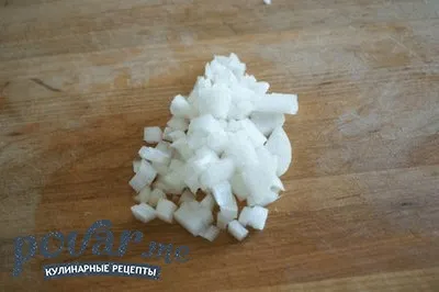 Як різати цибулю кубиком