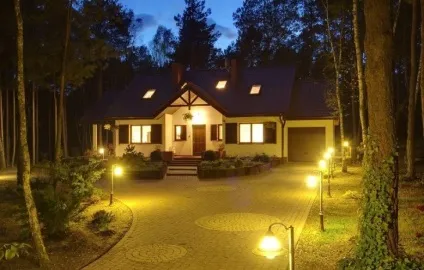 Освітлення дачної ділянки