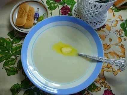 Як зварити смачну манну кашу без грудочок (кашу) Як зварити смачну манну кашу без грудочок