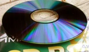 Як прибрати подряпини з диска (Спонсор розміщення відновити) Як прибрати подряпини з диска