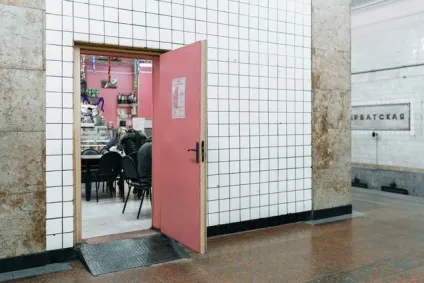 Як я провів цілий день в метро (метро) Як я провів цілий день в метро