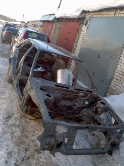 Як я міняв кузов на своїй першій машинці (дліннопост) (двері капот багажник бампера) Як я міняв кузов на своїй першій машинці (дліннопост)