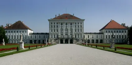 Як живеться нащадкам пукраінскіх королів і баварських герцогів суспільство світ (тисяч нащадків знатних) Як живеться нащадкам пукраінскіх королів і баварських герцогів суспільство світ