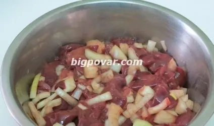 Картопля з печінкою в духовці покроковий рецепт приготування з фото і поясненнями