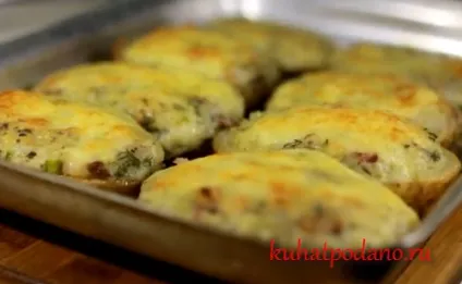 Картопля з начинкою запечений в духовці, їсти подано! Кулінарний блог (духовці) Картопля з начинкою запечений в духовці, їсти подано! кулінарний блог