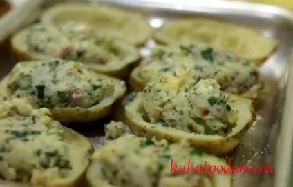 Картопля з начинкою запечений в духовці, їсти подано! Кулінарний блог (картопля) Картопля з начинкою запечений в духовці, їсти подано! кулінарний блог
