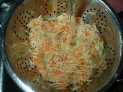 Картопля, смажена з квашеною капустою (смажений) Картопля, смажена з квашеною капустою