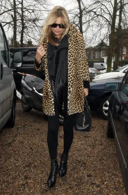 Kate moss street style, блогер alfa-omega на сайті 7 листопада 2014 року, пліткар (moss) Kate moss street style, блогер alfa-omega на сайті 7 листопада 2014 року, пліткар