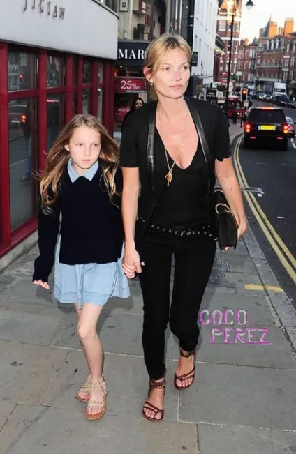 Kate moss street style, блогер alfa-omega на сайті 7 листопада 2014 року, пліткар (moss) Kate moss street style, блогер alfa-omega на сайті 7 листопада 2014 року, пліткар