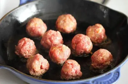 Шведські фрикадельки рецепт (шведські) Шведські фрикадельки рецепт
