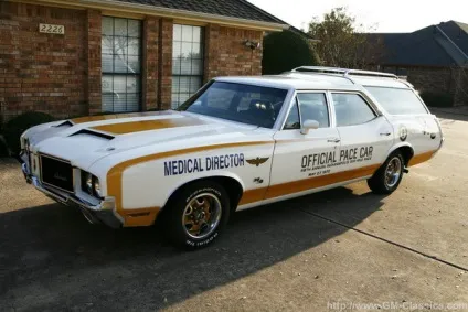Shooting brake