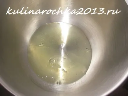Кошики пісочний з кремом - готуємо смачно, красиво і по-домашньому! (Білковий заварний крем) Кошики пісочний з кремом - готуємо смачно, красиво і по-домашньому!