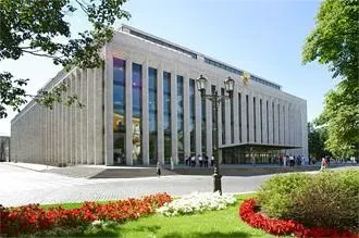 Кремлівський палац з'їздів (Кремлівський Палац з'їздів) Кремлівський палац з'їздів