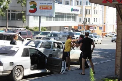 Хто такі аварійні комісари в чому полягає суть роботи аварійного комісара як влаштуватися (ДПС) Хто такі аварійні комісари в чому полягає суть роботи аварійного комісара як влаштуватися