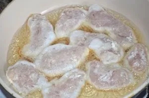 Куряче філе в білковому клярі