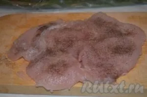 Курячі рулетики з сиром і помідорами - готуємо покроково з фото (курячі грудки беконі) Курячі рулетики з сиром і помідорами - готуємо покроково з фото