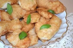 Куряче філе в білковому клярі