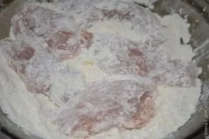 Куряче філе в білковому клярі